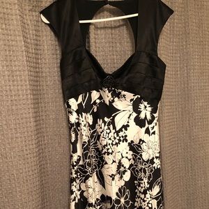 Prom/ Evening Dress/ Wedding Attire Dress